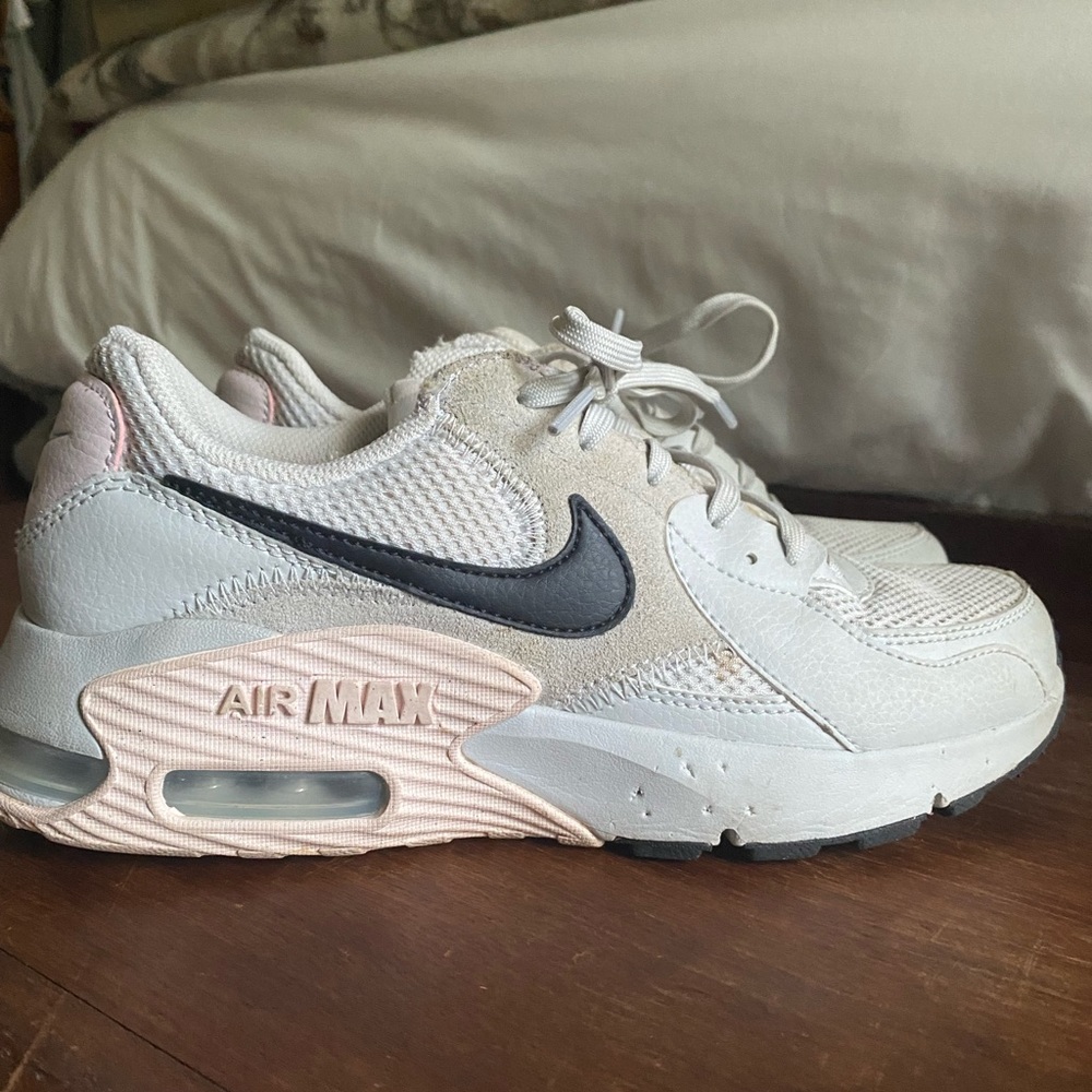 Women's Air Max Excee Sneaker Style #98232